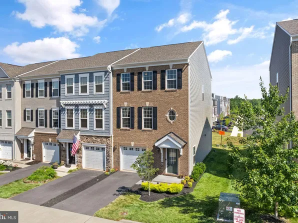 8688 Underhill Ln, Manassas, VA 20112