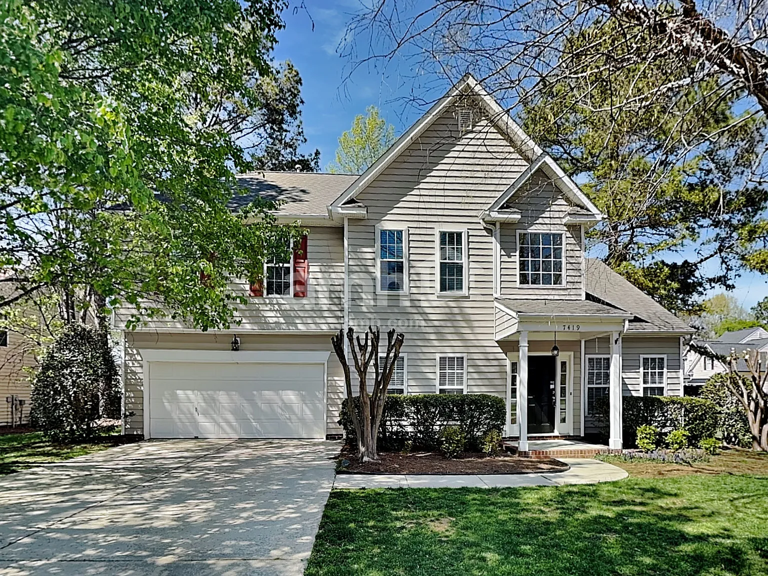 4 bed, 2.5 bath, 2184 sqft, $2,455 — Photo 1