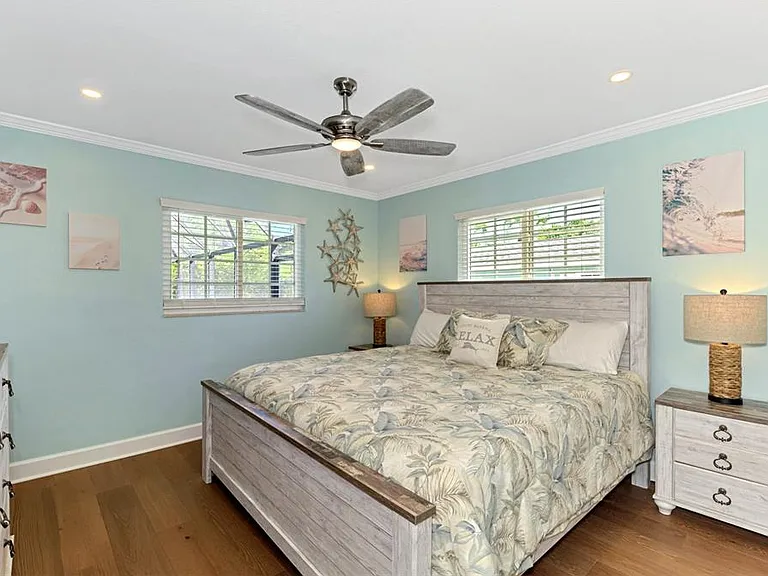 307 Avenida De Paradisio — Photo 36