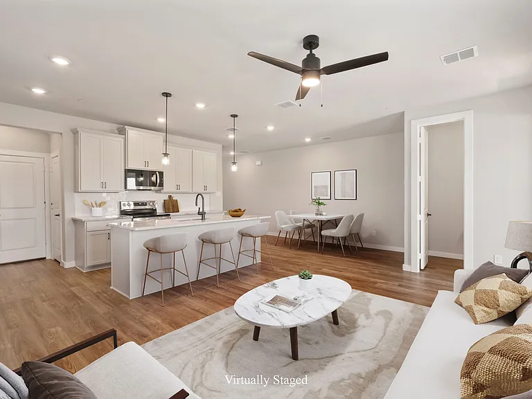 2027 Psalm Cir — Photo 11