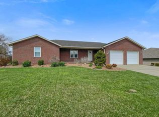 1155 Clearview Ave, Jasper, IN 47546