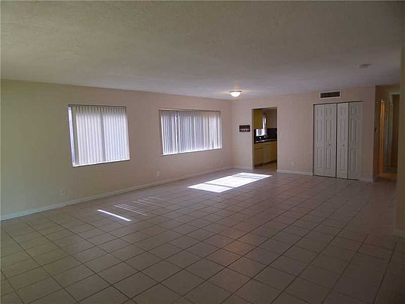 4th image of 8270 NW 40th St