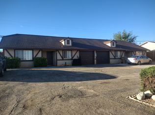 18183 Bear Valley Rd APT A, Hesperia, CA 92345