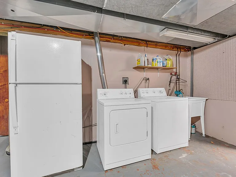 Laundry Room Cabinet