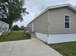 Suburban Mobile Home Park, Vermillion, SD 57069