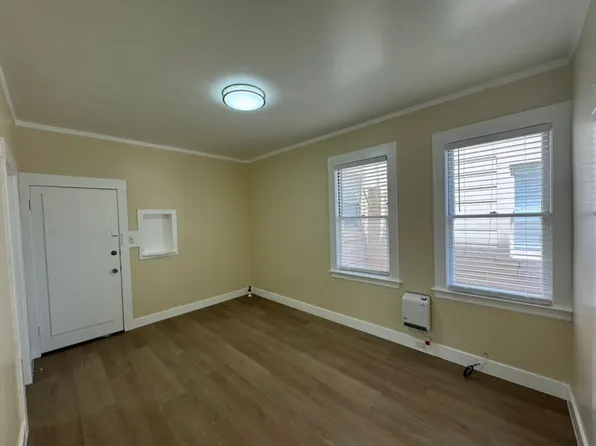 3321 21st St, San Francisco, CA 94110