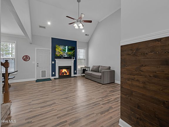 4th image of 517 Cottonport Drive