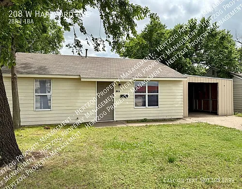 208 W Hartford Ave Photo 1 208 W Hartford Ave Photo 1