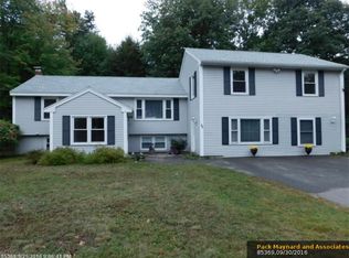 19 Day St, Kennebunk, ME 04043