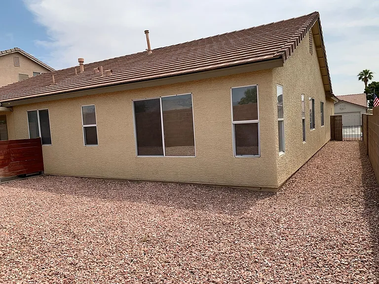 3821 Bombastic Ct — Photo 36