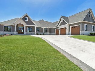 15074 Woodford Trails, Granger, IN 46530