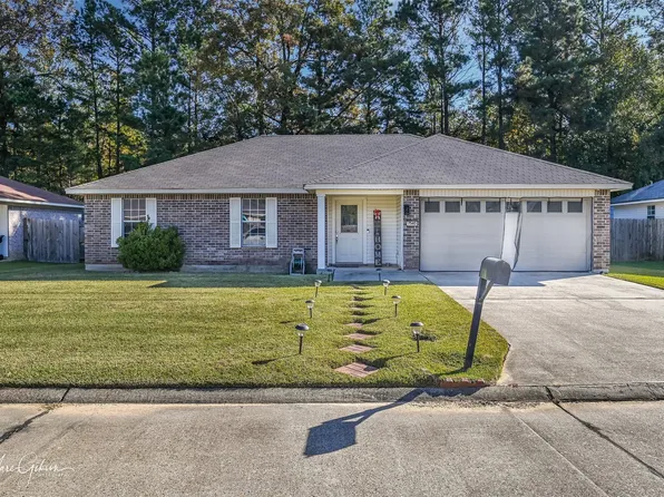 7540 Oaktree Ln, Haughton, LA 71037