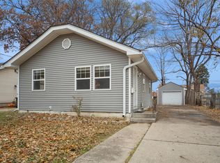 3111 Lincoln Ave, Des Moines, IA 50310