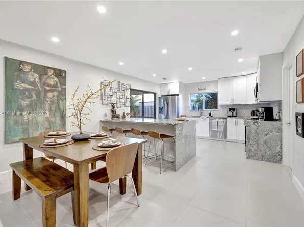 9705 SW 57th St, Cooper City, FL 33328