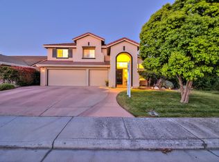 2361 Fairhaven Dr, Hollister, CA