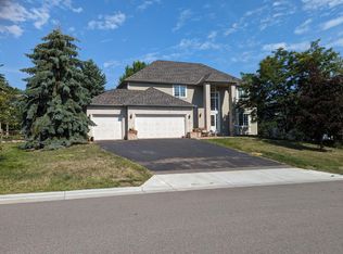 7820 Drake Rd, Woodbury, MN 55125