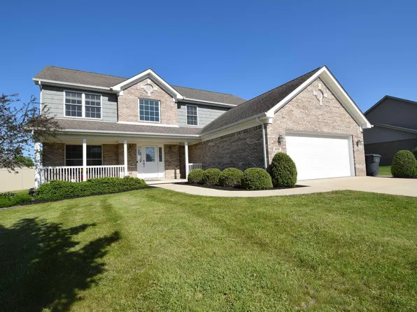 908 N Fox Berry Dr, Yorktown, IN 47396