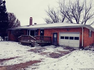 3516 Vigal Rd, Pawnee, IL 62558