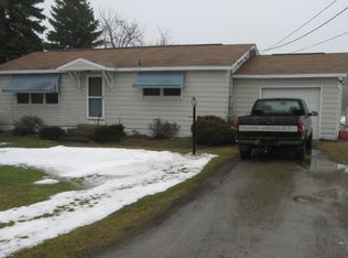 9691 Mark Rd, Erie, PA 16509