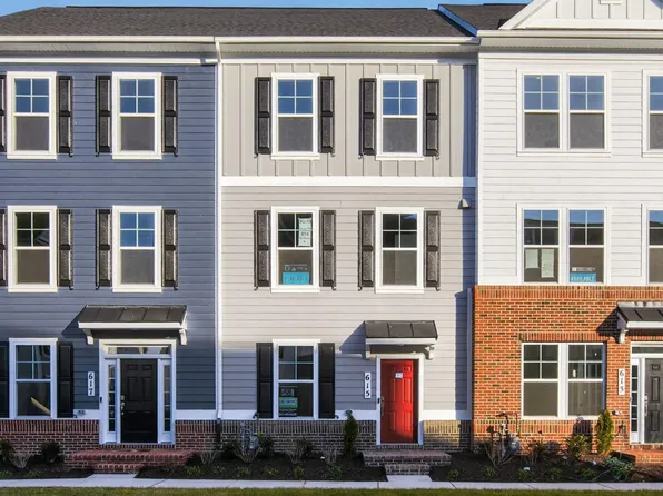 615 Barnehurst St, Middle River, MD 21220