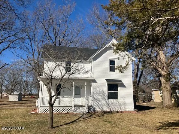109 N Western Ave, Girard, KS 66743