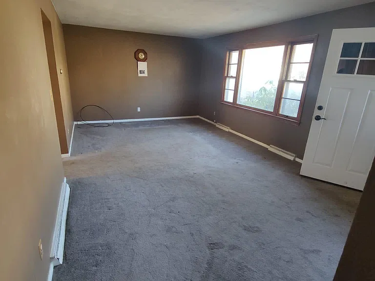 20 Marilyn Ave — Photo 6