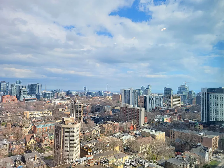 319 Jarvis St #2012 — Photo 10
