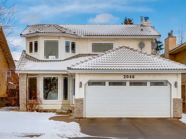 2048 S Sirocco Dr SW, Calgary, AB T3H 2M8