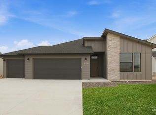 17720 N Hugh Glass Way, Nampa, ID 83687