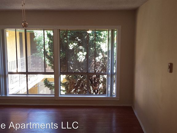 5th image of 370 Temple Ave APT 10