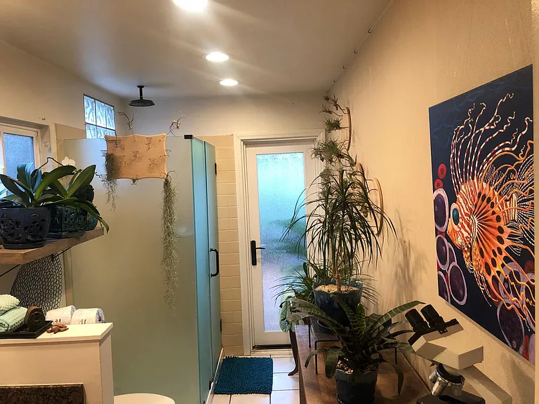 1 ST FLOOR BATHROOM