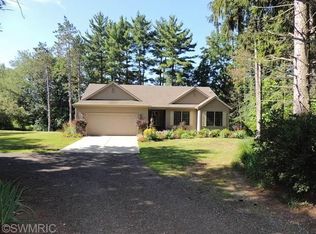 54637 Rudy Rd, Dowagiac, MI 49047