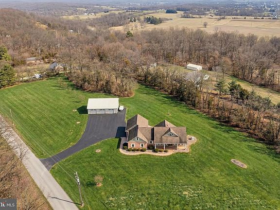 5th image of 108 Pickett Rd