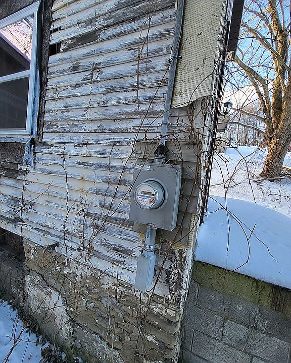 2nd image of 33 Madonna Dr