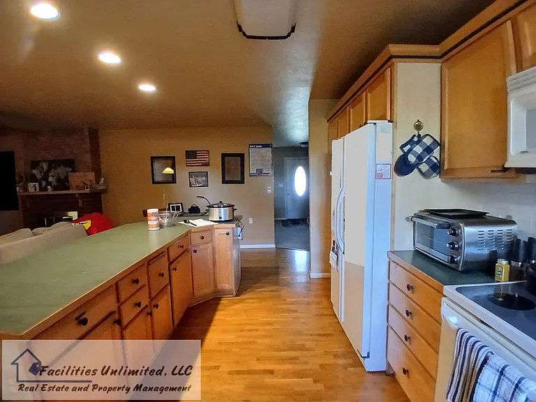 3602 Richmond Dr — Photo 7
