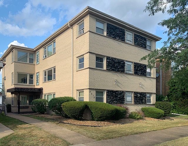 1st image of 7912 W Belmont Ave #3N
