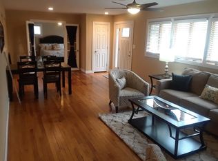 3S314 Williams Rd UNIT A, Warrenville, IL 60555