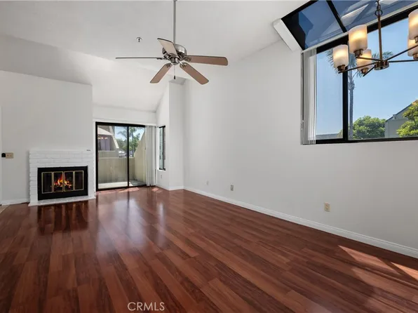17652 Sergio Cir APT 202, Huntington Beach, CA 92647
