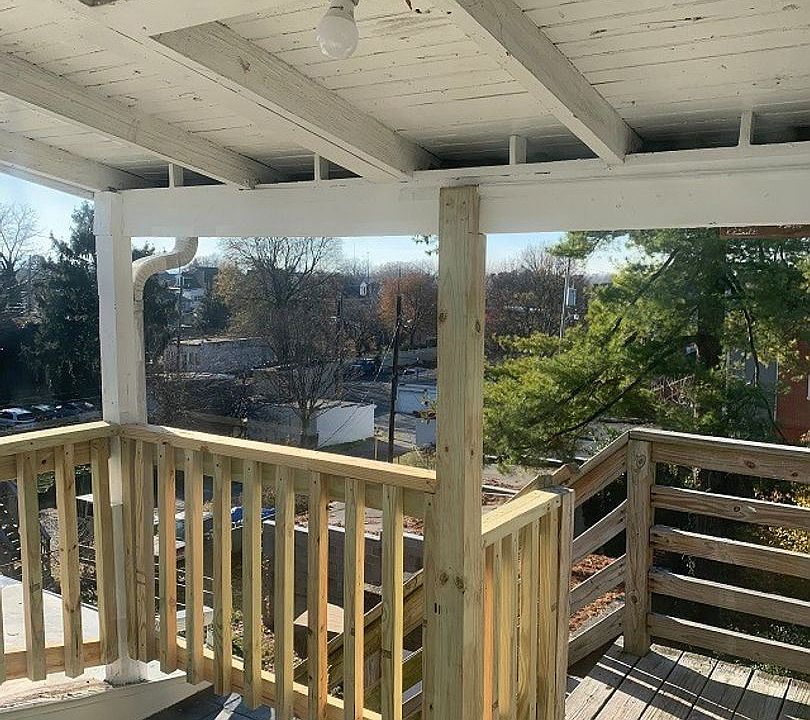1st image of 105 Broadway APT 3