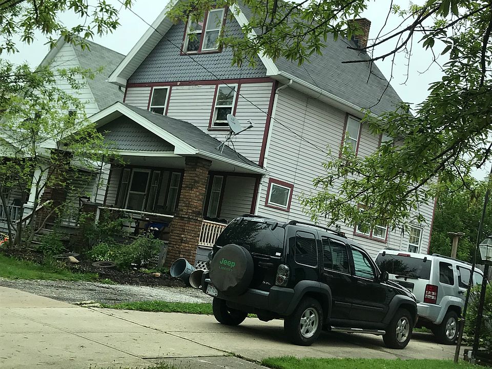 2nd image of 3439 W 97th St