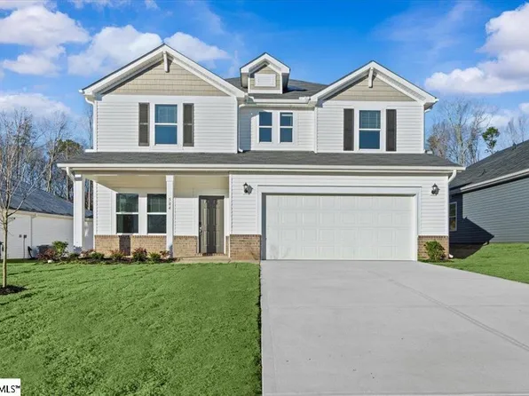 584 Cozy Bluff Rd, Spartanburg, SC 29301