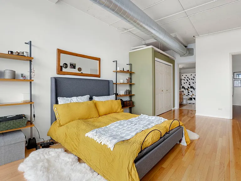 1530 S State St #16M — Photo 11