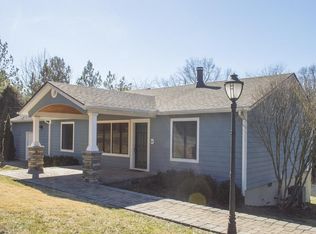2546 Mount Tabor Rd, Blacksburg, VA 24060
