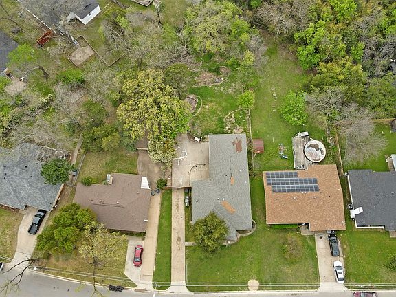 4th image of 7328 Ravehill Ln