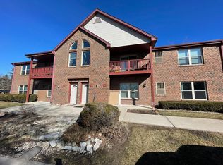 10141 W Cold Spring Rd #6, Milwaukee, WI 53228