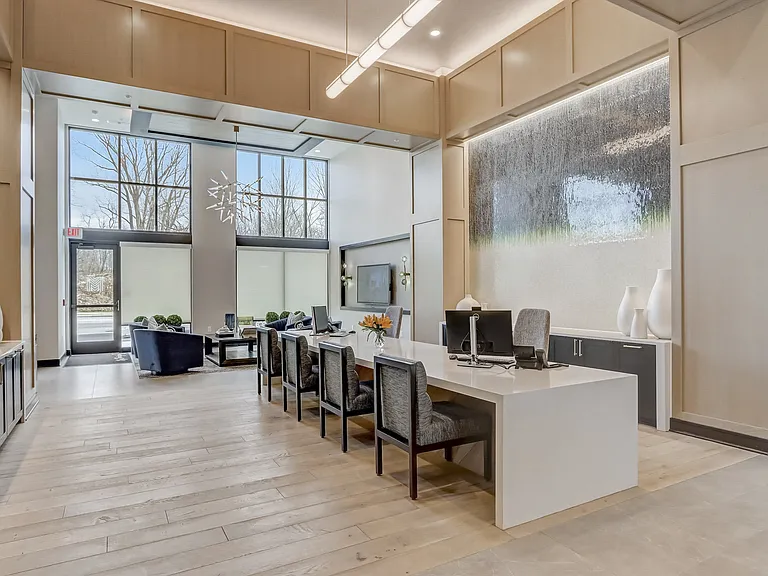 Muse Carmel — Photo 32