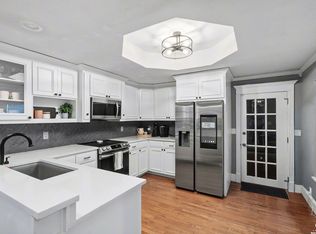 72 E 1600th Rd, Baldwin City, KS 66006