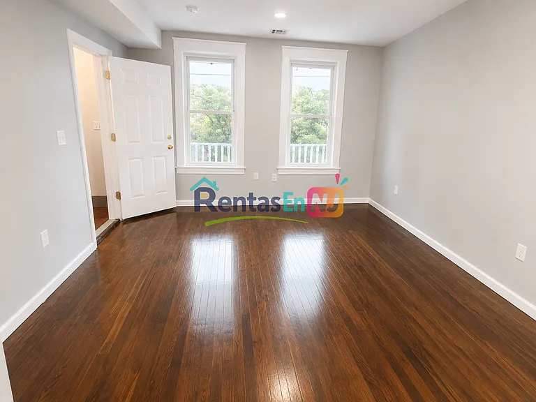 508 Norwood St #2 — Photo 7