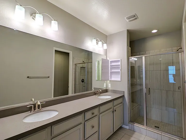 2477 W Market Pl #11 — Photo 22