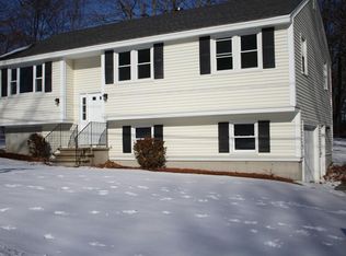 42 Blueberry Hill Rd, Woburn, MA 01801